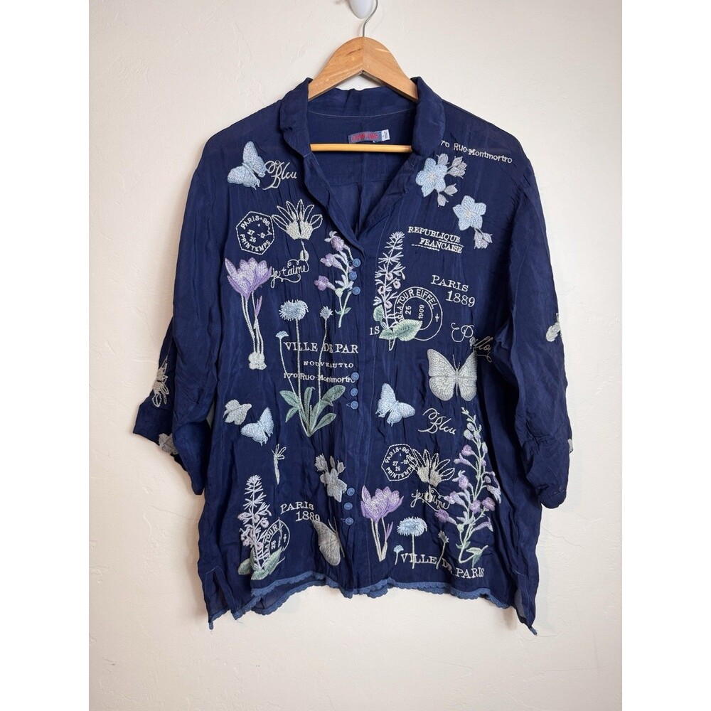 Johnny Was Mariposa Blouse Navy Women's L Embroidered Butterfly Rayon Button 3/4